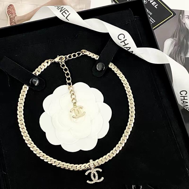 Chanel Necklace 07yxs84